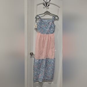 Women's Busy Bees Snocks New With Tag Maxi